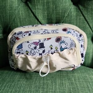 Peanuts Snoopy Print Cosmetic Travel Bag